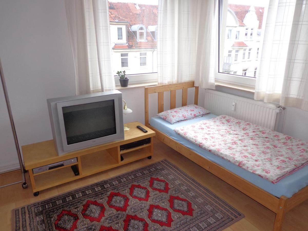 Apartments Naehe Messe - Room Agency Hannover Eksteriør bilde